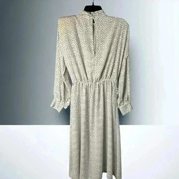 ZARA Famous "Polka Dot Dress" White/Black Size Small Dress. #ZaraPolkaDotDress - Picture 4 of 6